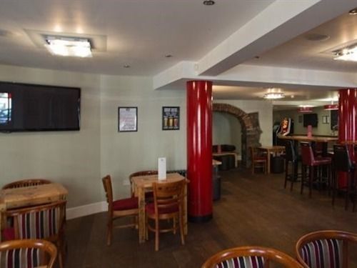 Cambrian Inn Tredegar Exteriér fotografie